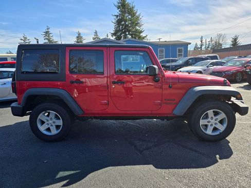 Used 2014 Jeep Wrangler Unlimited Sport w/ Power Convenience Group image 6