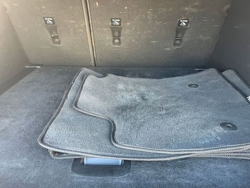 Used 2025 Chevrolet Trax LT w/ LT Convenience Package image 32