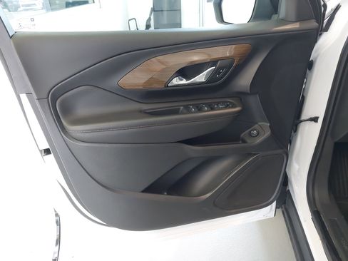 Used 2020 GMC Terrain SLE w/ Driver Convenience Package FWD image 24