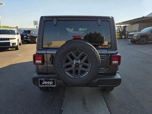 New 2026 Jeep Wrangler Unlimited Sport image 6