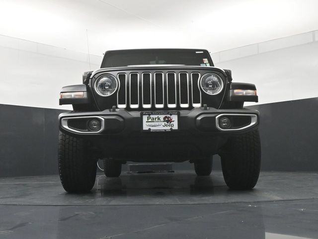 Used 2022 Jeep Wrangler Unlimited Sahara w/ Cold Weather Group AWD/4WD image 19