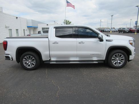 Certified 2021 GMC Sierra 1500 Denali w/ Driver Alert Package II AWD/4WD image 4