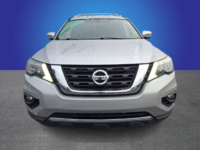 Used 2018 Nissan Pathfinder SV FWD image 2