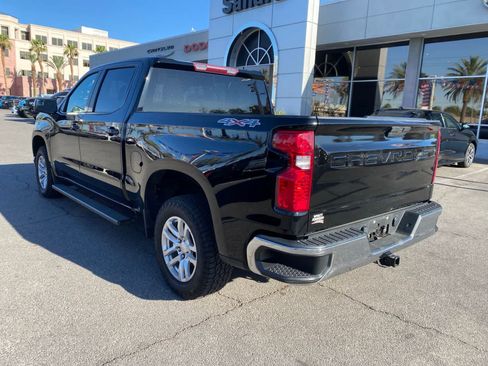 Used 2021 Chevrolet Silverado 1500 LT AWD/4WD image 8