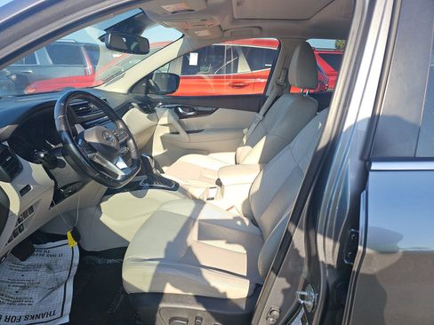Used 2021 Nissan Rogue Sport SL w/ Premium Package AWD/4WD image 14