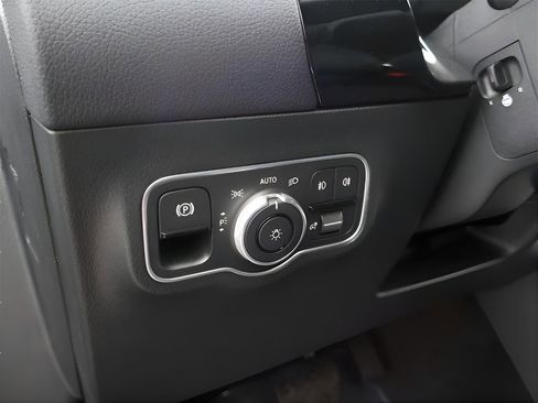 Certified 2025 Mercedes-Benz GLA 250 GLA 250 image 60