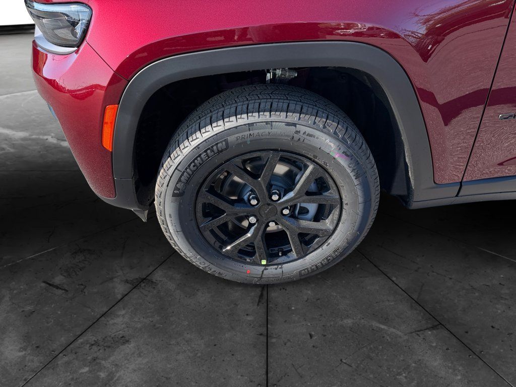 New 2026 Jeep Grand Cherokee Altitude AWD/4WD image 14