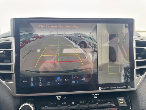 Used 2022 Toyota Tundra Limited image 10