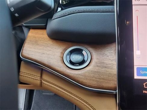 New 2025 Jeep Grand Cherokee L Summit image 21