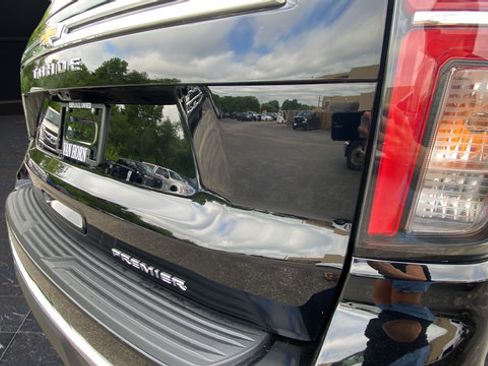 Used 2024 Chevrolet Tahoe Premier AWD/4WD image 33