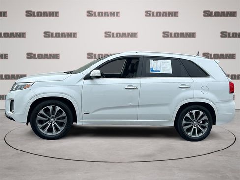 Used 2015 Kia Sorento SX image 2