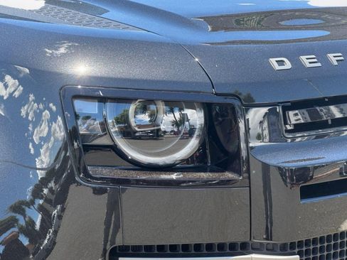 New 2026 Land Rover Defender 110 S AWD/4WD image 12