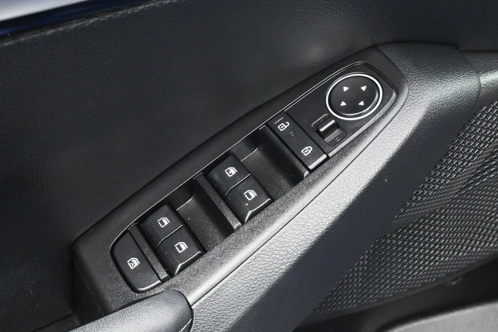 Used 2024 Kia Seltos S FWD image 14