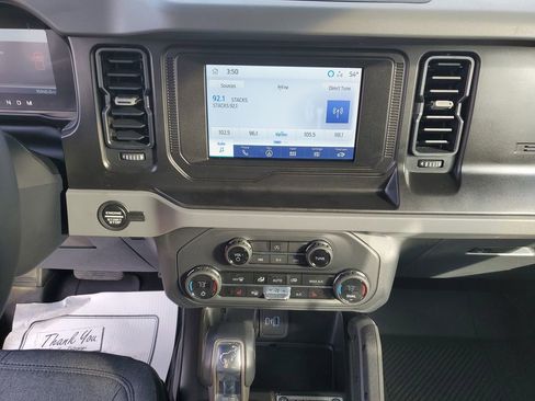 Used 2023 Ford Bronco Big Bend image 28