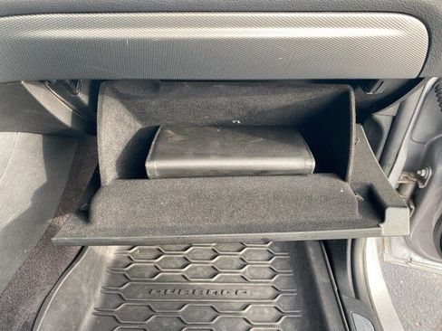 Used 2018 Dodge Durango GT image 41