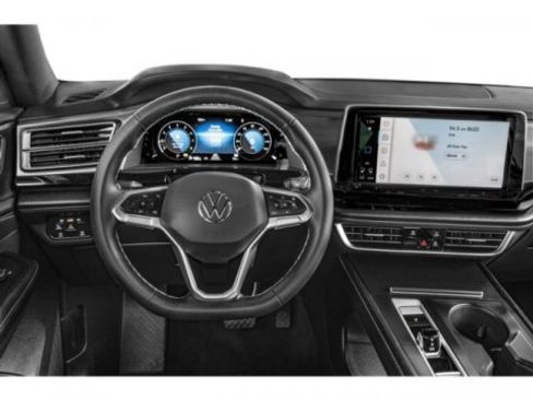 Certified 2025 Volkswagen Atlas Cross Sport SE image 7