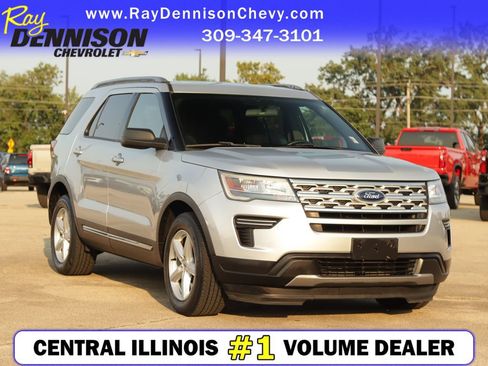 Used 2019 Ford Explorer XLT FWD image 1