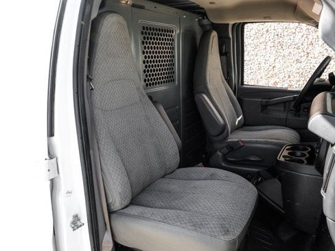 Used 2020 Chevrolet Express 3500 w/ Driver Convenience Package RWD image 25