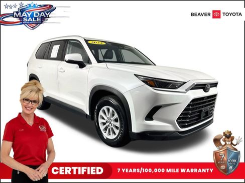 Used 2024 Toyota Grand Highlander AWD image 1