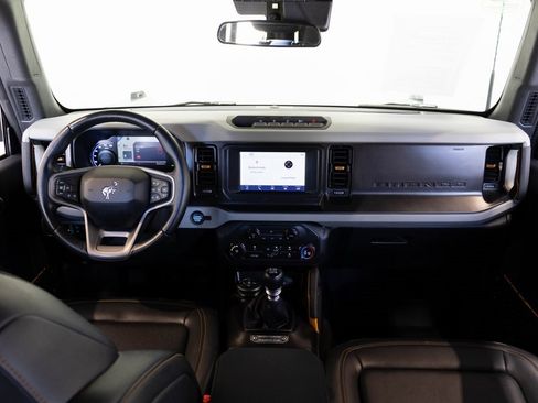 Used 2022 Ford Bronco Badlands image 26