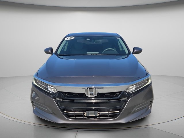 Used 2019 Honda Accord LX image 4