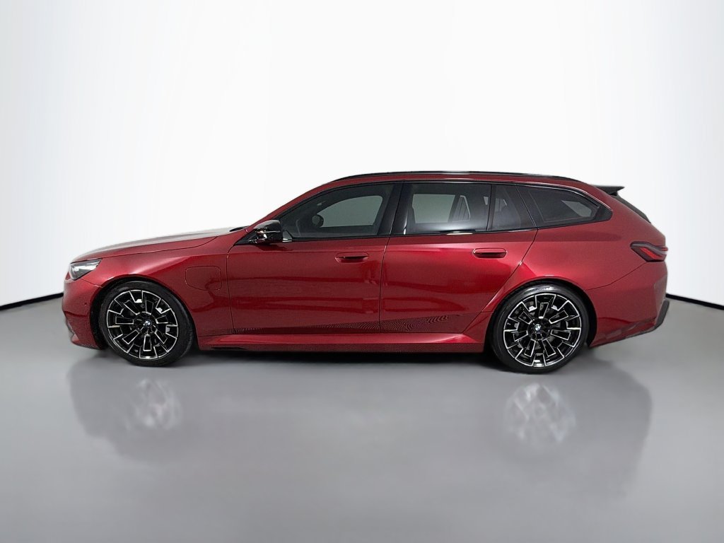 Used 2025 BMW M5 Touring AWD/4WD image 8