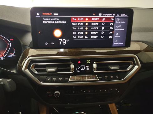 Certified 2023 BMW X4 xDrive30i w/ Convenience Package image 25