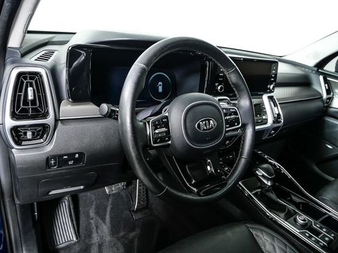 Used 2021 Kia Sorento SX image 4
