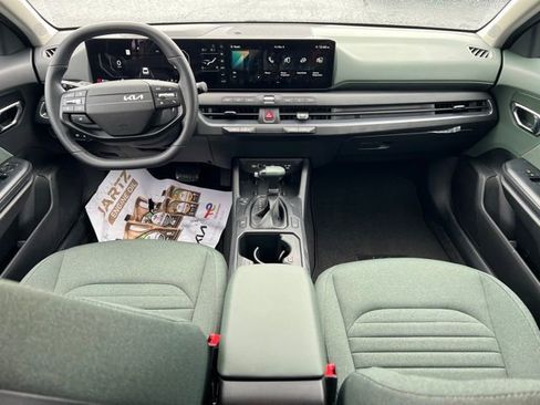 Certified 2025 Kia K4 EX FWD image 12
