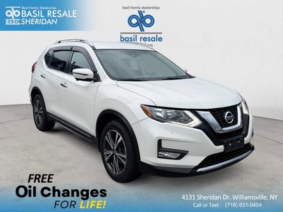 Used 2017 Nissan Rogue SL