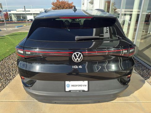 Used 2021 Volkswagen ID.4 Pro S w/ ID.4 Protection Package image 5