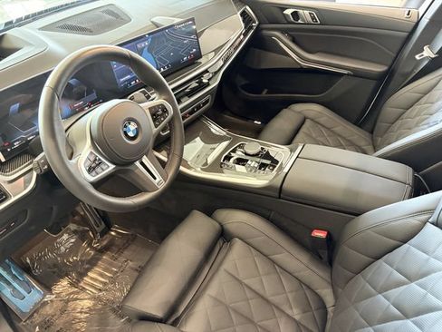 Used 2026 BMW X5 M60i w/ Climate Comfort Package AWD/4WD image 16