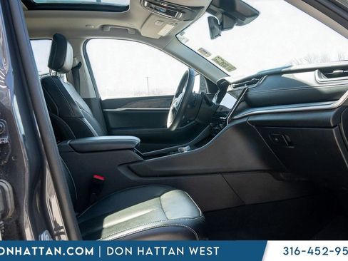 Used 2022 Jeep Grand Cherokee L Limited w/ Trailer Tow Group (B) image 24