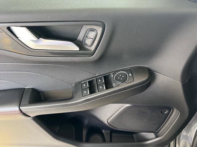 Certified 2023 Ford Escape ST-Line w/ Tech Pack #1 FWD image 18