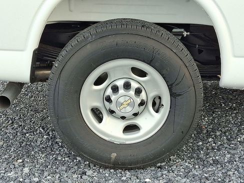 New 2025 Chevrolet Express 3500 w/ Driver Convenience Package RWD image 5