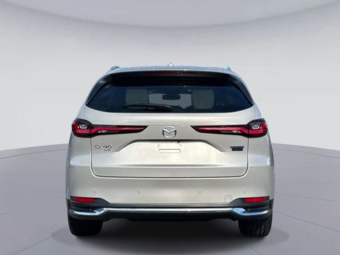 Used 2024 MAZDA CX-90 Plug-In Hybrid w/ Premium Plus AWD/4WD image 4