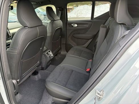 New 2026 Volvo XC40 B5 Ultra w/ Protection Package Premier image 7