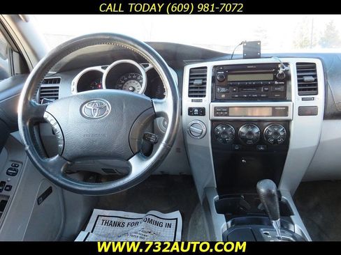 Used 2004 Toyota 4Runner SR5 image 27