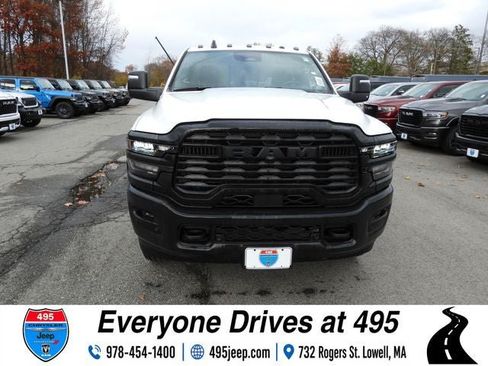 New 2026 RAM 3500 Tradesman AWD/4WD image 11