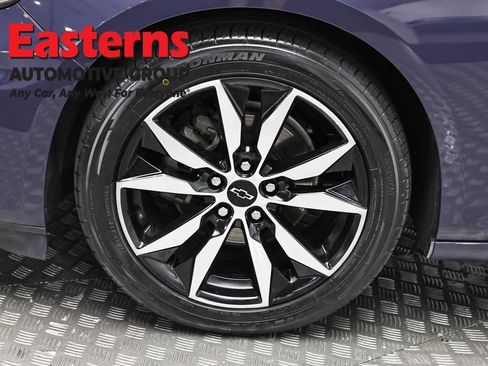 Used 2025 Chevrolet Malibu RS FWD image 31