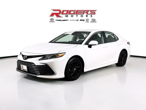 Certified 2024 Toyota Camry LE w/ Cold Weather Package AWD/4WD image 8