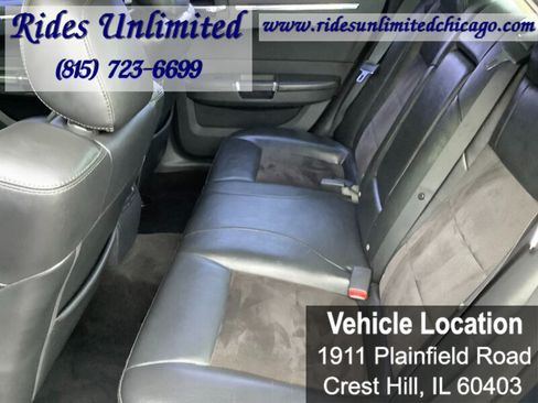 Used 2008 Chrysler 300 C RWD image 17