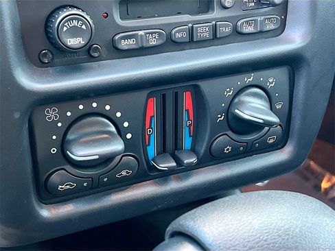 Used 2004 Chevrolet Monte Carlo SS w/ Preferred Equipment Group image 14