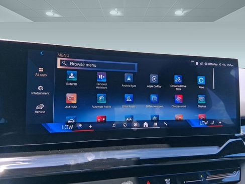 Used 2026 BMW 530i w/ Premium Package image 25