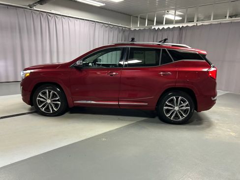 Used 2018 GMC Terrain Denali w/ Comfort Package image 4