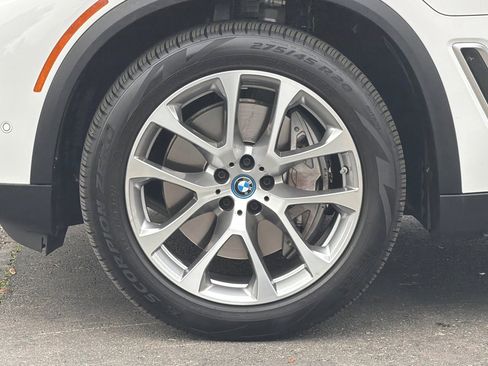 Certified 2023 BMW X5 xDrive45e w/ Climate Comfort Package image 38