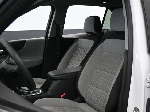 Used 2024 Chevrolet Equinox LS w/ LS Convenience Package FWD image 10