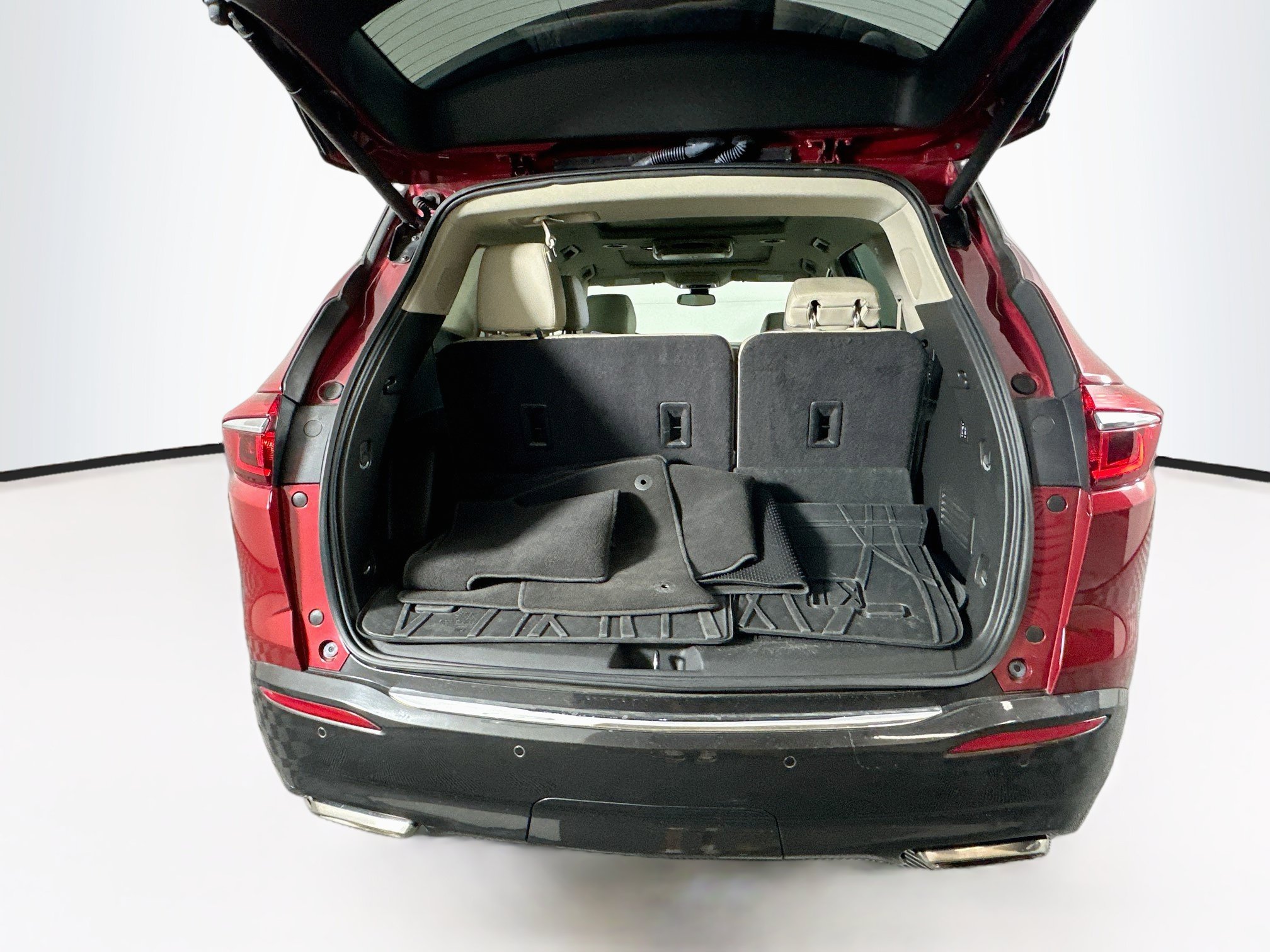 Used 2019 Buick Enclave Premium w/ Experience Buick Package FWD image 30