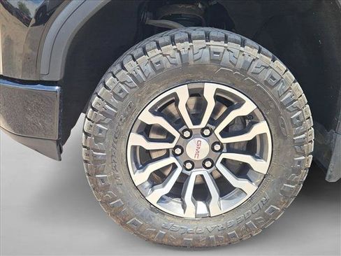 Used 2021 GMC Sierra 1500 AT4 AWD/4WD image 15