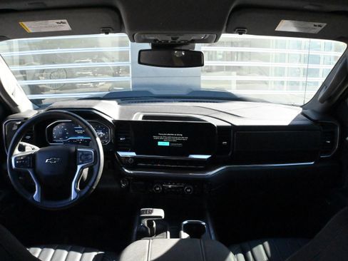 Used 2024 Chevrolet Silverado 1500 LT Trail Boss image 20